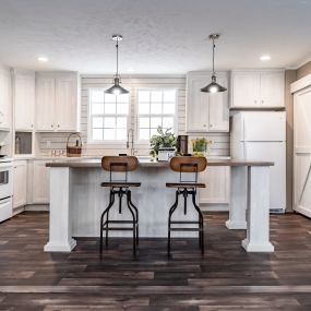 Bild von Oakwood Homes of Delmar