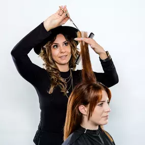 Neue Frisur, Balayage, Haarschnitt, Haare schneiden, Haare färben, Friseur in Wurzbach, Friseurmeisterin Sabrina Wildt, Friseur Salon für die Region Wurzbach, Lobenstein, Lehesten, Remptendorf,