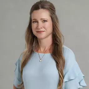 Laurianne Gray Lipari, Agent