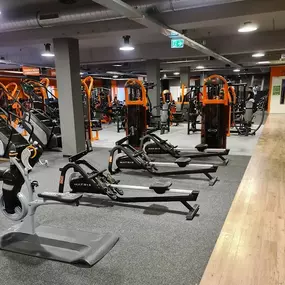 Basic-Fit Berkel en Rodenrijs Nieuwstraat 24/7 - cardio