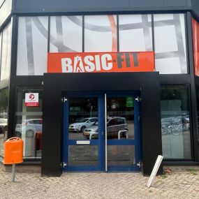 Basic-Fit Den Bosch Oude Vlijmenseweg - entree