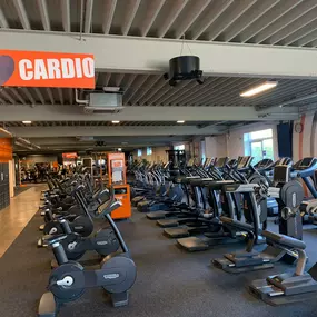 Basic-Fit Kerkrade Spekhofstraat 24/7 - cardio