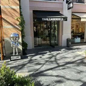 Bild von KARL LAGERFELD Outlet