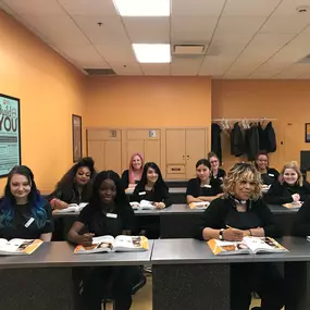 Bild von Empire Beauty School