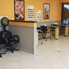 Bild von Empire Beauty School