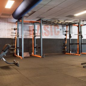 Basic-Fit Nuenen Duivendijk 24/7 - free weight zone