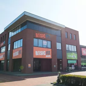 Basic-Fit Nuenen Duivendijk 24/7 - entree