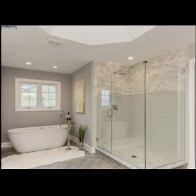 With the assistance of the remodeling experts at CrewPros in Nashville, we can guide you in the right direction. Our team has a process to evaluate your needs and capture your dream in a beautiful, remodeled bathroom.