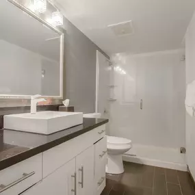 Double Queen with Kitchenette (Bathroom)