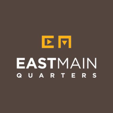 Logo fra East Main Quarters