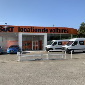 Sixt location de voitures Avignon entrée parking