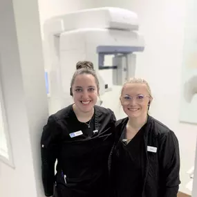 Making good of the early morning! ☀️ Our dental assistant Rylee is working alongside of Kaili, one of our newer team members, to get in some early morning training! Here's to a great day! ????