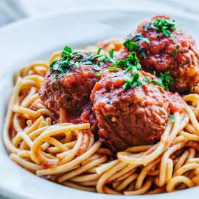 Whole Wheat Spaghetti with Meatballs
