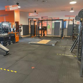 Basic-Fit Rotterdam Lijnbaan 24/7 - free weight zone