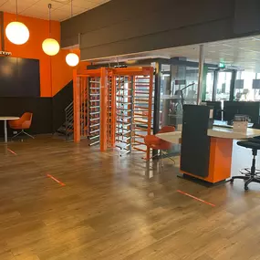 Basic-Fit Rotterdam Lijnbaan 24/7 - balie