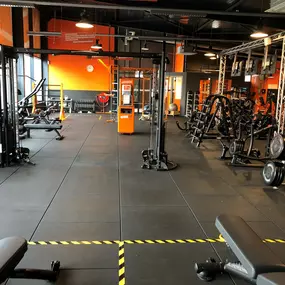 Basic-Fit Meppel Blankenstein 24/7 -free weight zone