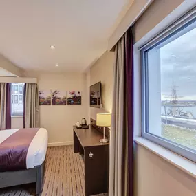 Bild von Premier Inn Portsmouth Dockyard hotel