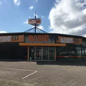 Basic-Fit Sittard Limbrichterweg 24/7 - entree