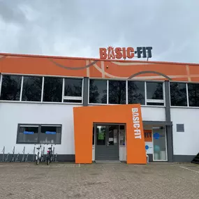 Basic-Fit Hoofddorp J.C. Beetslaan 24/7 - buitenkant