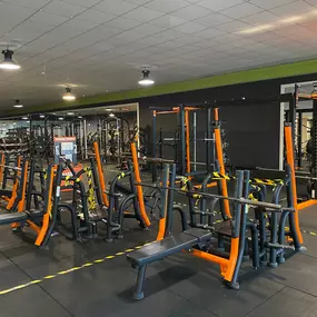 Basic-Fit Hoofddorp J.C. Beetslaan 24/7 - free weight zone