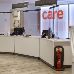 Inside the Ford Service Centre Lincoln