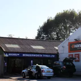 Bild von Wingerworth Tyres Ltd