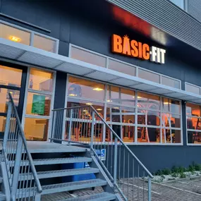 Basic-Fit Doetinchem Keppelseweg 24/7 - entree