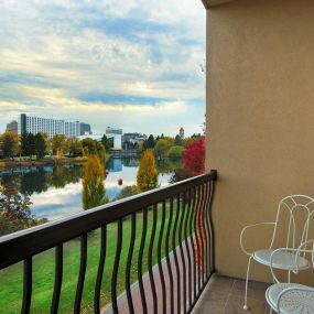 Oxford Suites Spokane Guestrooms