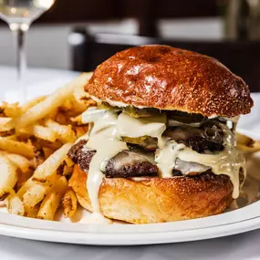 Gibsons Prime Angus Burger