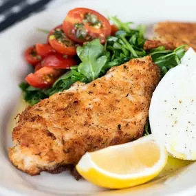 with Baby Arugula, Tomato & Fresh Mozzarella