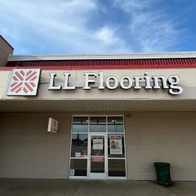 LL Flooring #1398 Saint Cloud | 3324 Division St West | Storefront