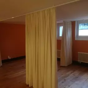 Innendekoration Heimberg

Abtrennvorhang ( Praxis, Kosmetik, Massage )