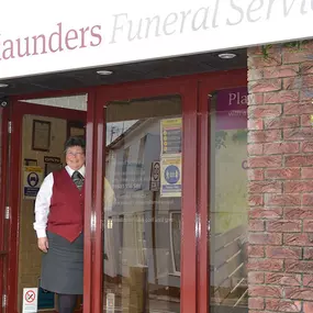 Maunders Funeral Service