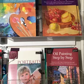 Need art Instructional books? We have a variety of books covering various mediums. 
#artsupplies
#albrightartsupply