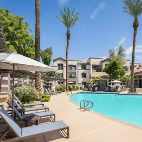 Camden Montierra Apartments Scottsdale Arizona Pool With Sundeck