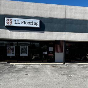 LL Flooring #1138 Chattanooga | 4295 Cromwell Road | Storefront