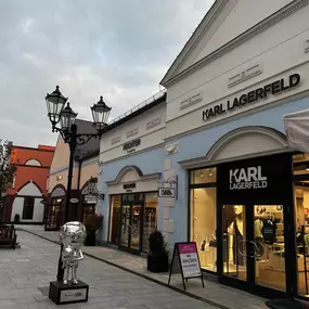 Bild von KARL LAGERFELD Outlet