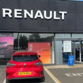 Evans Halshaw Renault Middlesbrough Exterior Showroom
