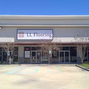 LL Flooring #1275 Slidell | 2170 Gause Blvd West | Storefront