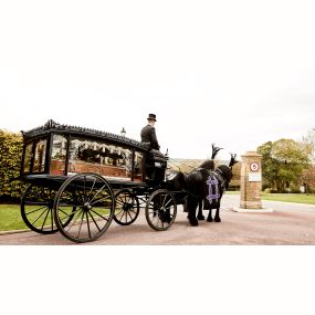 Bild von Dutton & Hallmark Funeral Services