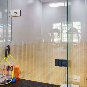 Racketball courts onsite