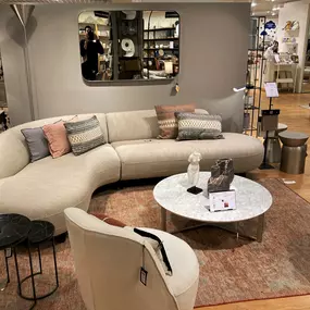 Nouvelle scénographie PE23