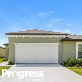 This Progress Residential home for rent is located near Palmetto FL