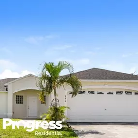 This Progress Residential home for rent is located near Palmetto FL.