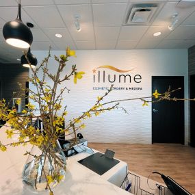 Bild von Illume Cosmetic Surgery & Medspa- Formerly Plastic Surgery Associates SC