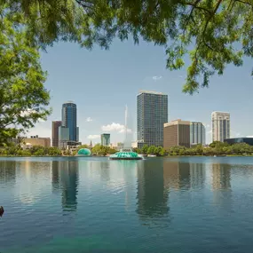 Lake eola daytime fountain downtown