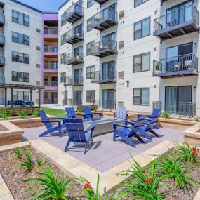 Bild von NEON Burnsville Apartments