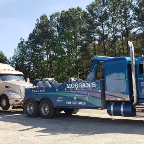 Personal & Commercial Vehicle Towing Near You!