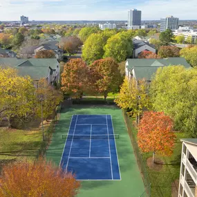 Community tennis courts at Camden Ballantyne in Charlotte, NC