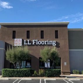 LL Flooring #1324 Santee | 240 Town Center Parkway | Storefront